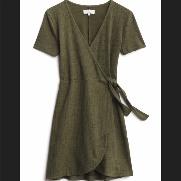 madewell texture and thread wrap dress